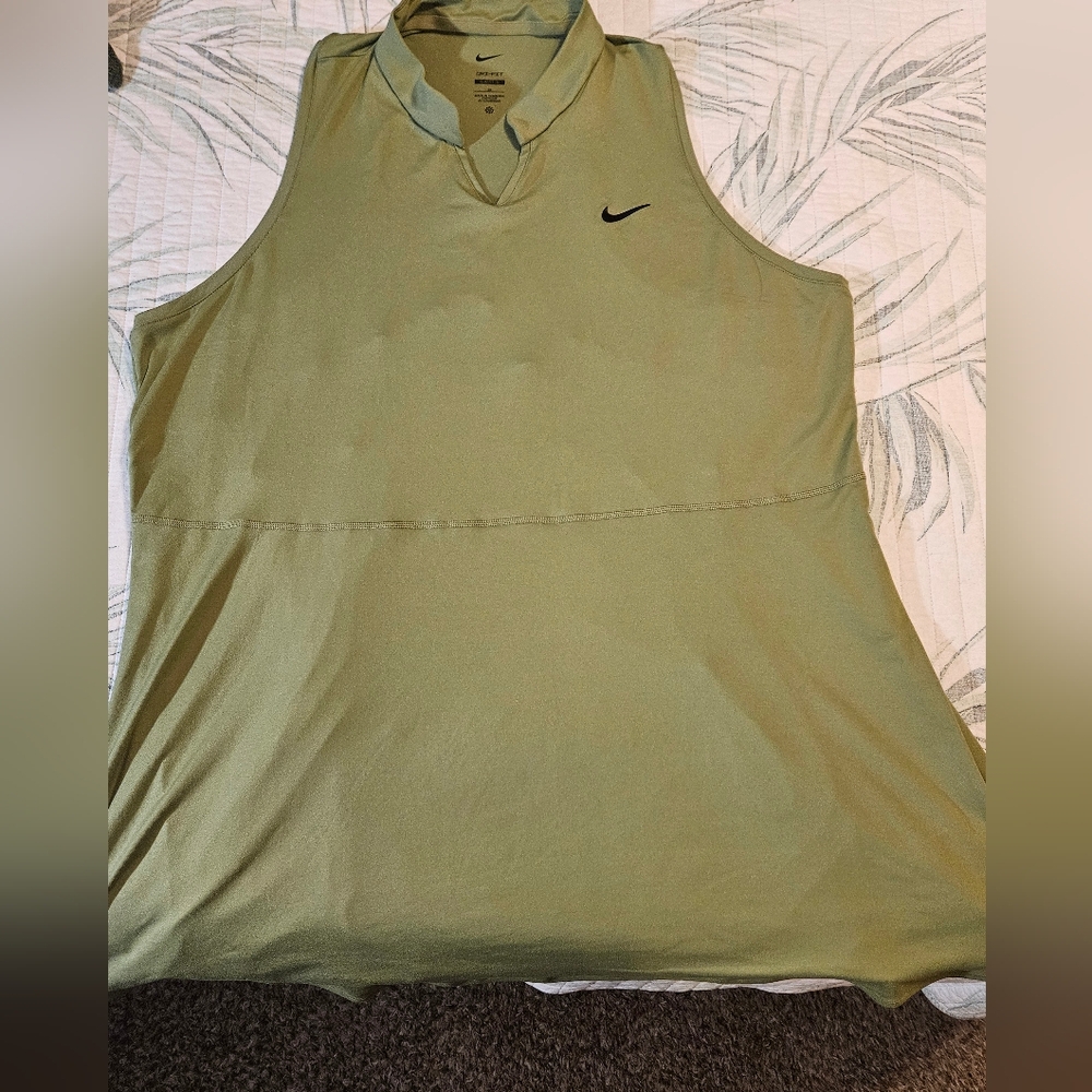 Women's Nike Dri-fit Tennis/Pickleball dress size 3x slim fit